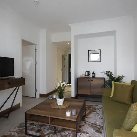 Bitez Garden Life 4*