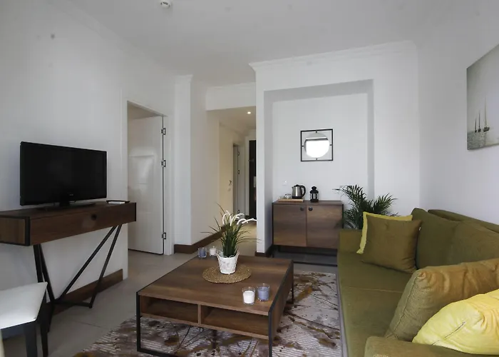 Bitez Garden Life 4*