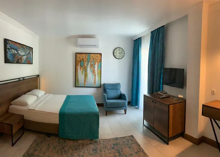 호텔 Bitez Garden Life 4*