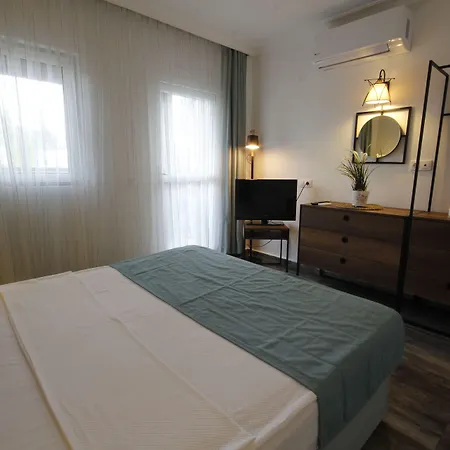 Hotell Bitez Garden Life