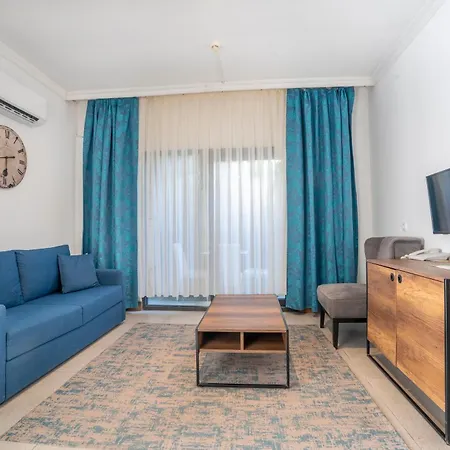 Otel Bitez Garden Life 4*