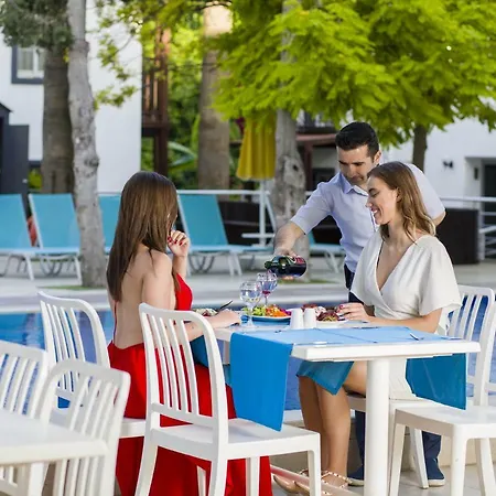 Отель Bitez Garden Life 4*